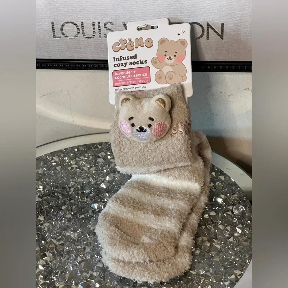 NWT The Crème Shop Boba Bear Collection Infused Cozy Socks. Retail: $18.00